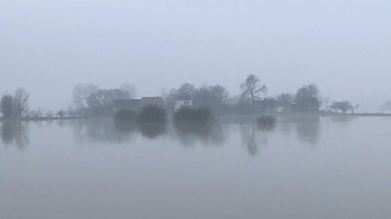Unique Place On The River Waal Heerewaarden Eksteriør bilde